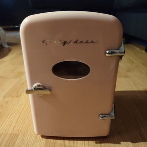 Frigidaire Pink Mini Fridge w/ Handle and Cord